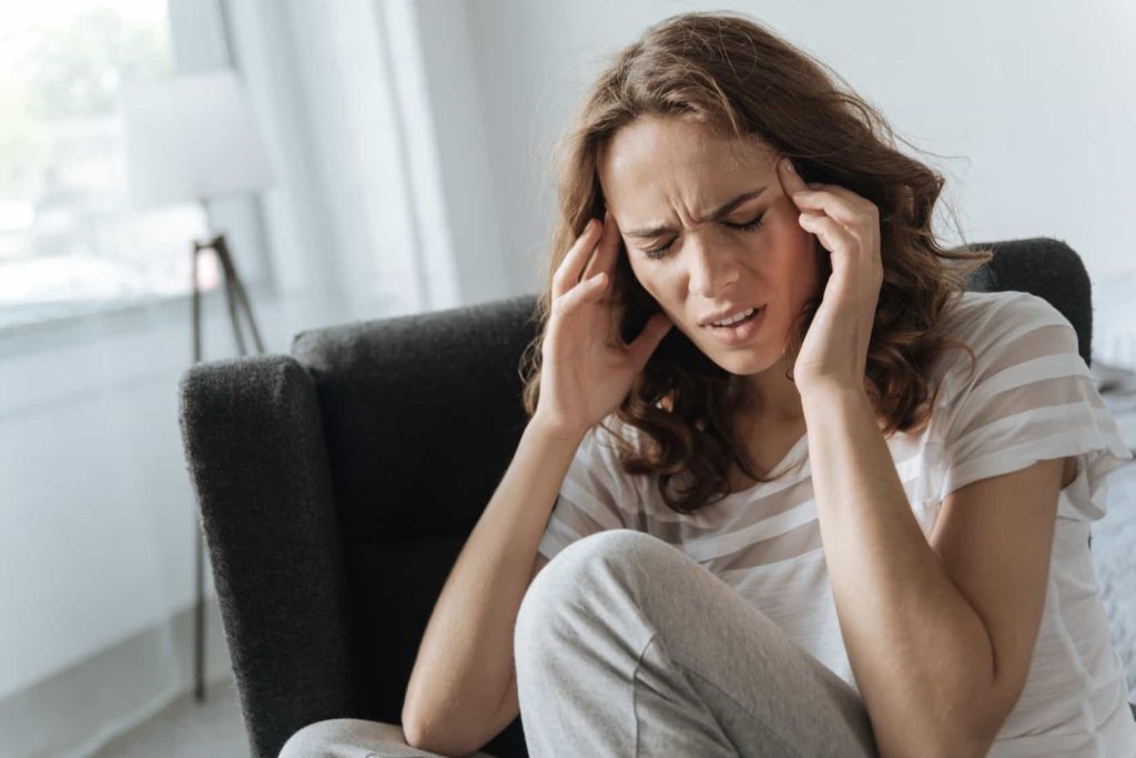 Migraine Triggers, Symptoms and Treatments 20 migraine
