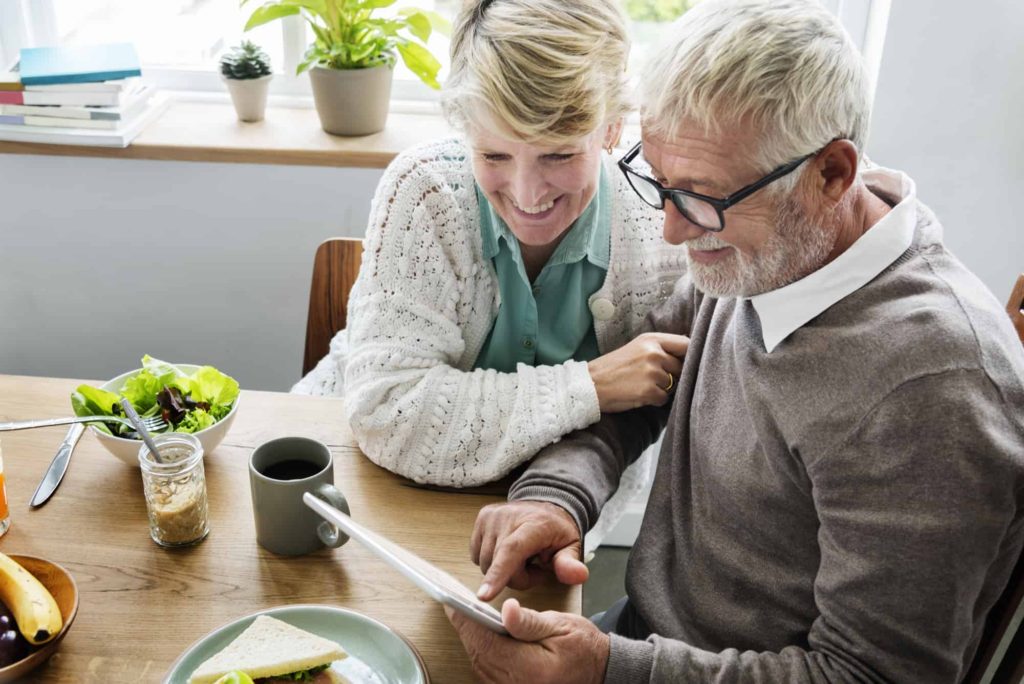 Retirement Living: 12 Tips to Make Senior Life More Meaningful 4 In-home care