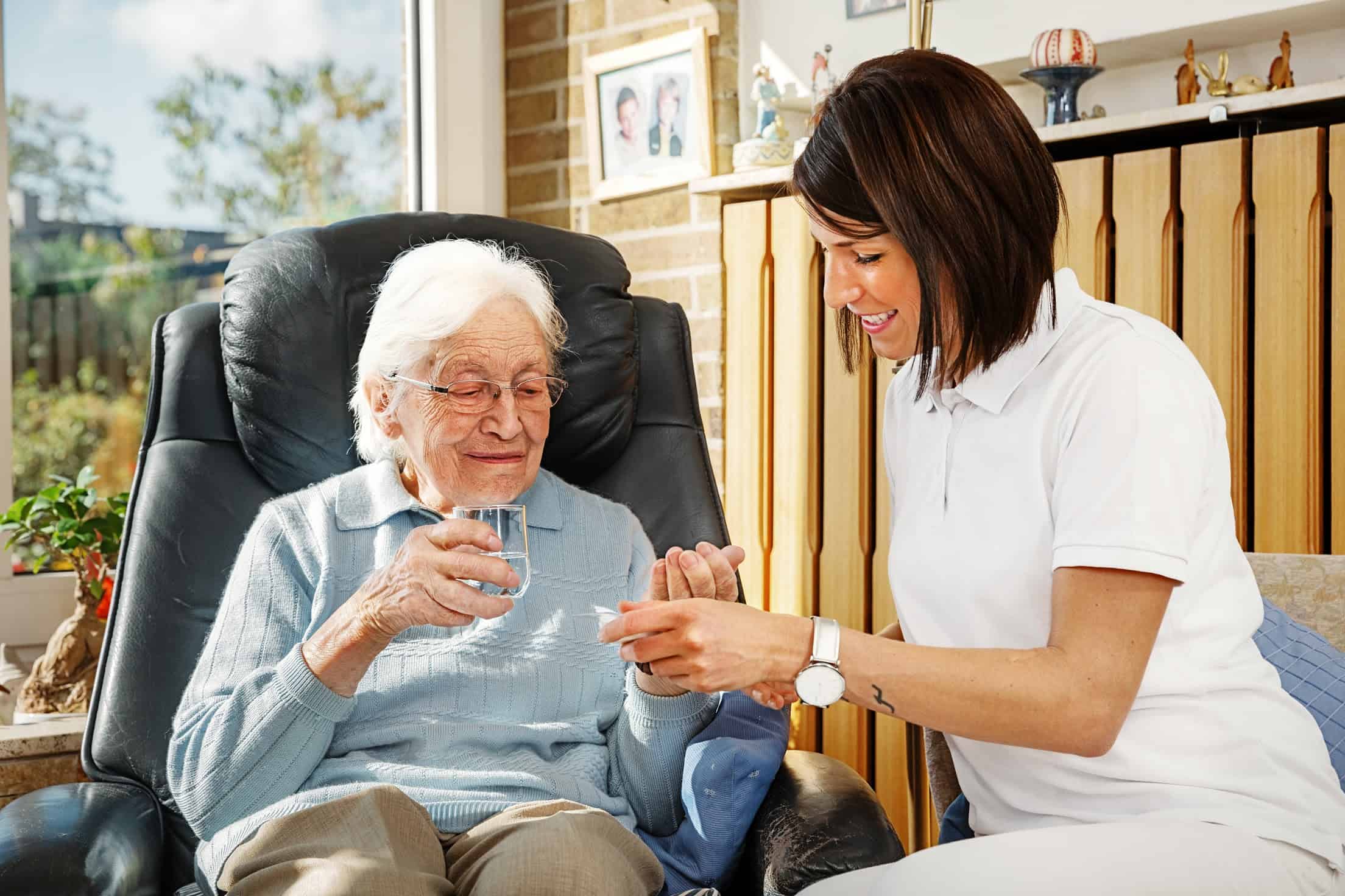 Caregiver for a senior loved one 10 ways to choose the right person